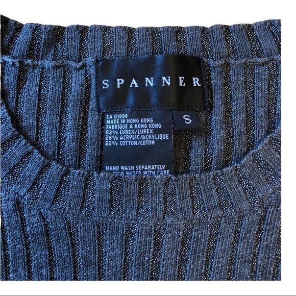 spanner Round Neck Short Sleeve Pullover EUC - Picture 3 of 7